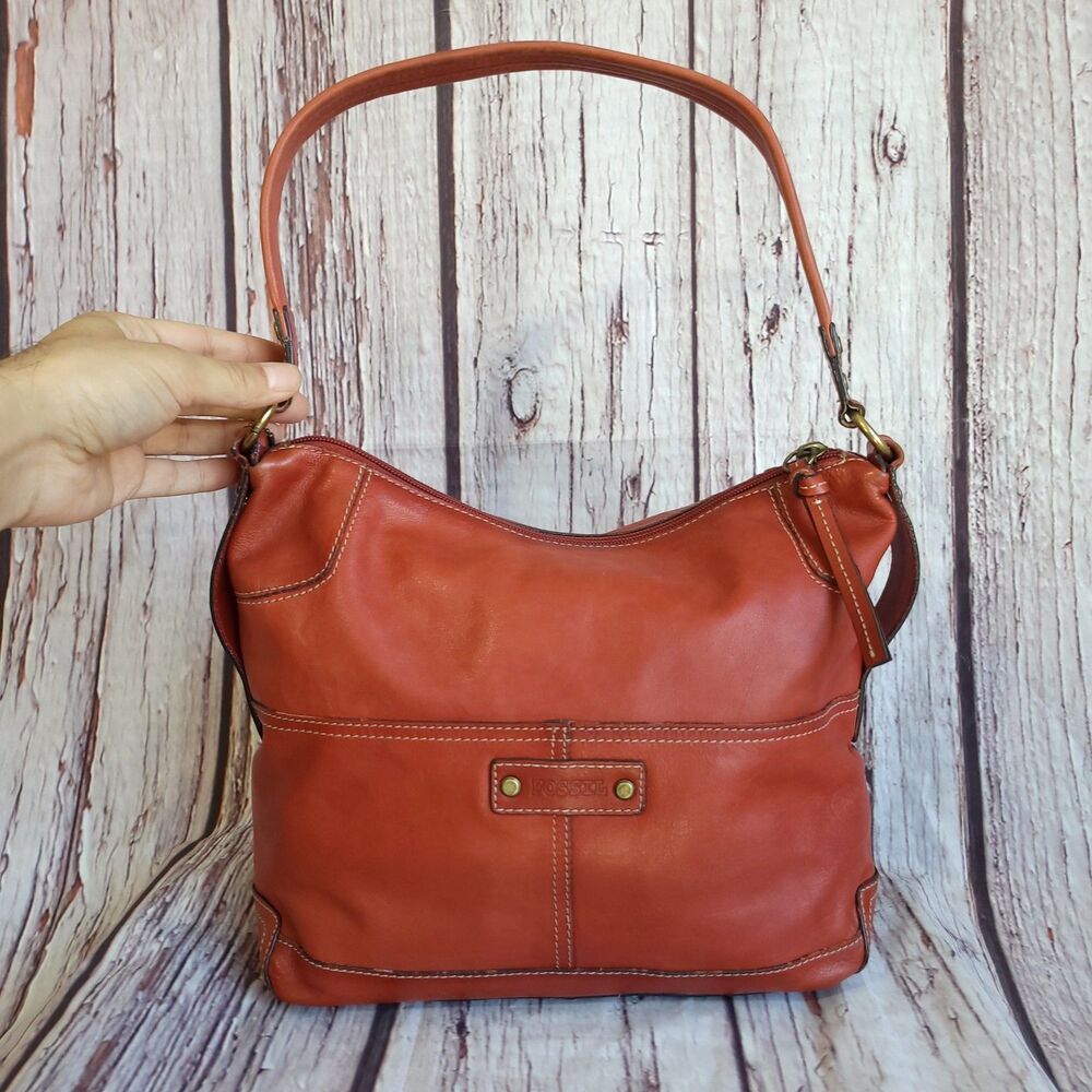 Fossil Vintage Bag 90s Y2K Red Pockets Shoulder Medium